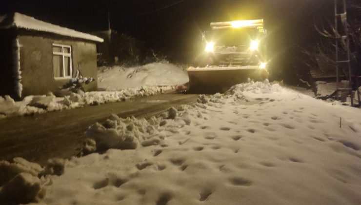 Süleymanpaşa Belediyesi’nden Kar Mesaisi