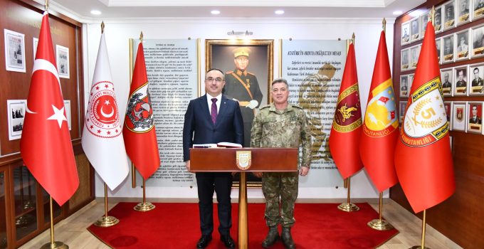 Vali Soytürk 5. Kolordu Komutanı Alper’i Ziyaret Etti
