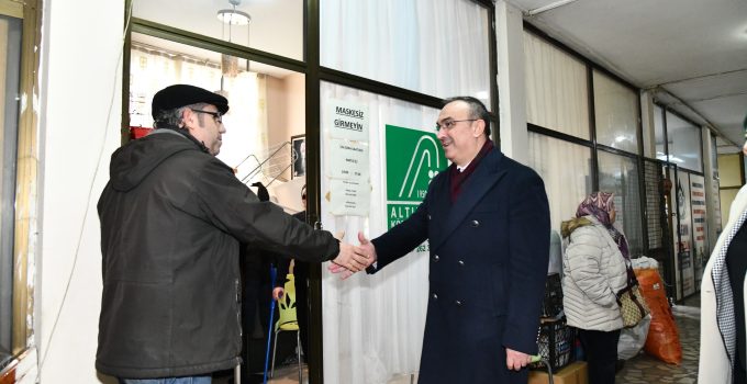 Vali Soytürk ve eşi Nurdan Soytürk Hanımefendi Altınokta Körler Derneği Tekirdağ Şubesi’ni Ziyaret Etti 