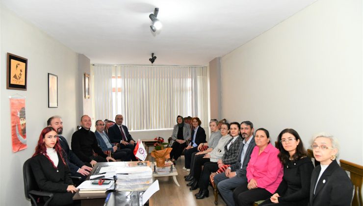 Vali Soytürk ve eşi Nurdan Soytürk Hanımefendi Trakya Çölyak Sağlıklı Yaşam Derneği’ni Ziyaret Etti
